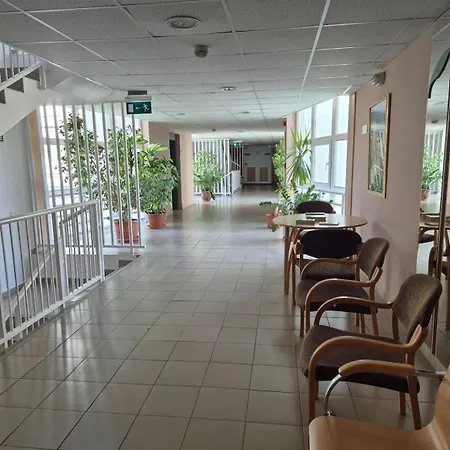 Marianna Wellness - -